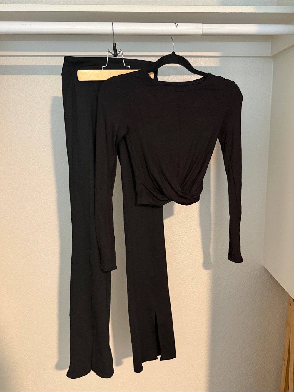 Vuori Black Twist-Front Long Sleeve Cropp Top & Boot-Cut Split Hem Flare Pants